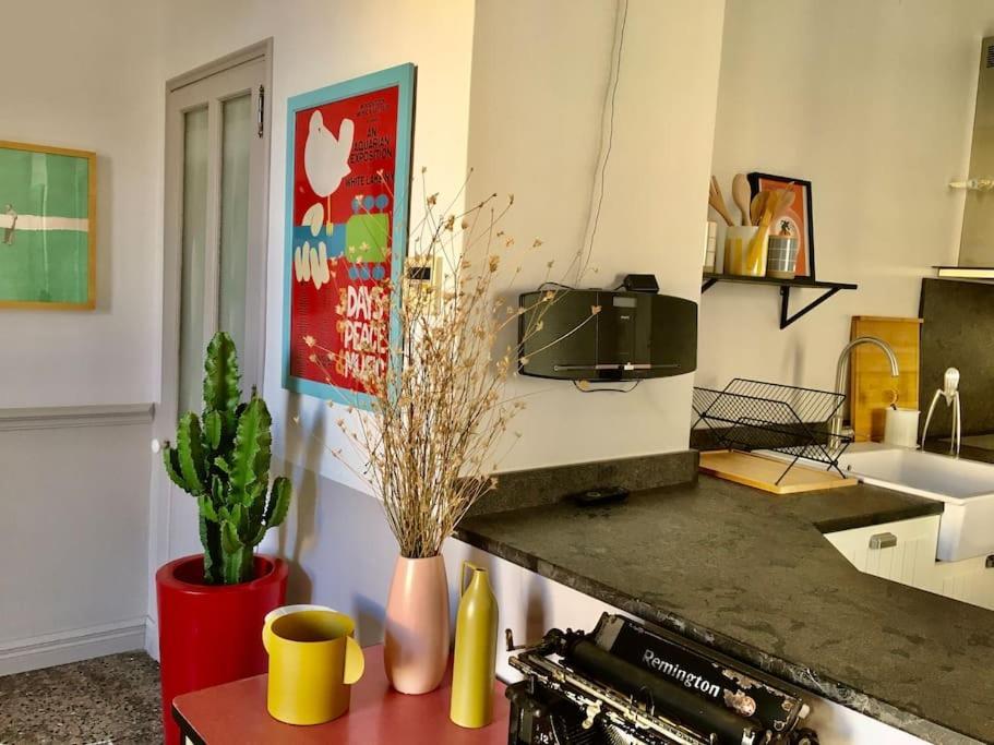 Coeur Du Centre Ville Avec Balcon L'Isle-sur-la-Sorgue Ngoại thất bức ảnh